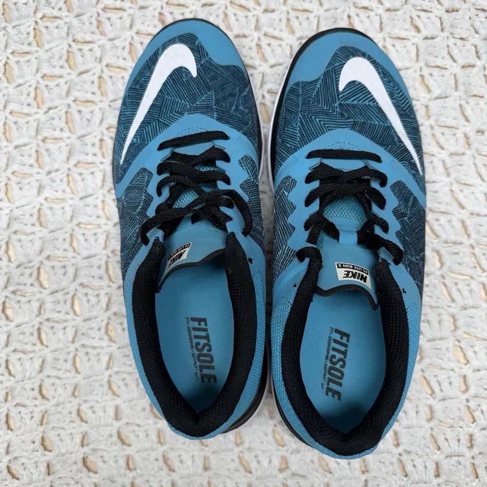 Nike Fit sole Running Shoes  Women Shoes  Size 8 Blue Athletic Sneaker 819167-